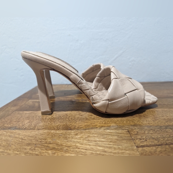 Bottega Veneta Libo Leather square  toe heel sandals women's size 39 tan - Picture 1 of 8